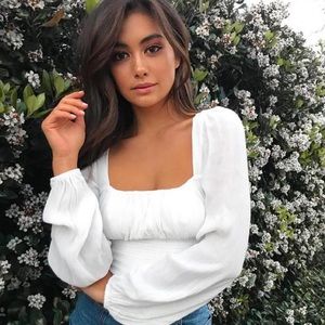 Meet your Posher, Romina